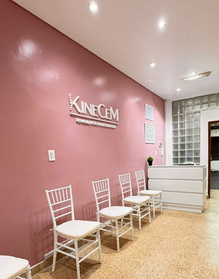 Recepción y sala de espera de KineCeM